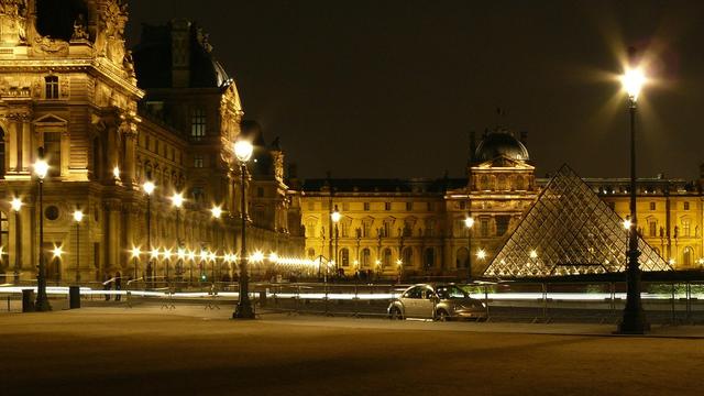 Louvre