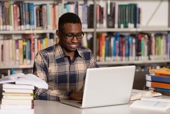 Etudiant 